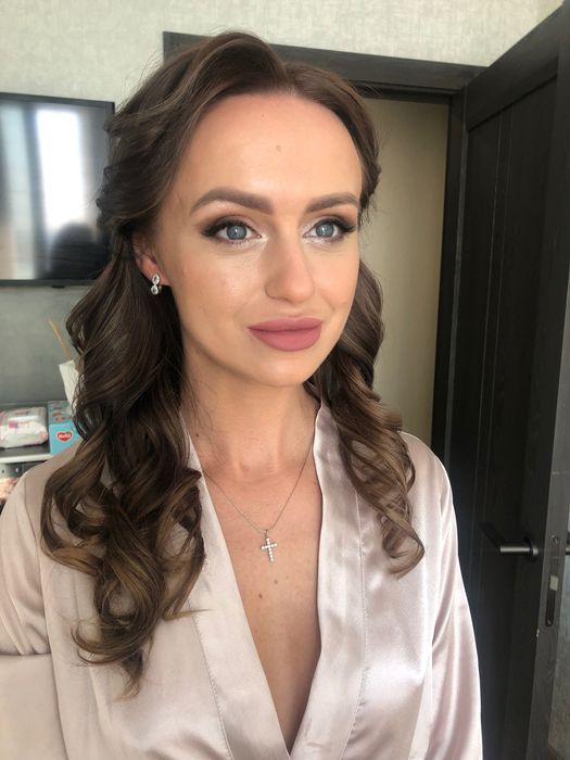 Весільний,вечірній образ. Зачіски, макіяж