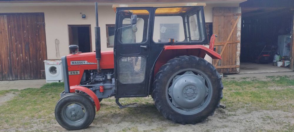 Sprzedam ciągnik MF 255