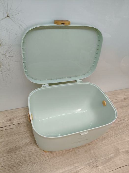 Organizer na leki kosmetyki