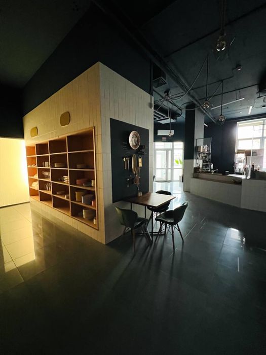 Сдам помещение!  м.Вокзальная, ул. Кудряшова, жк Времена  года