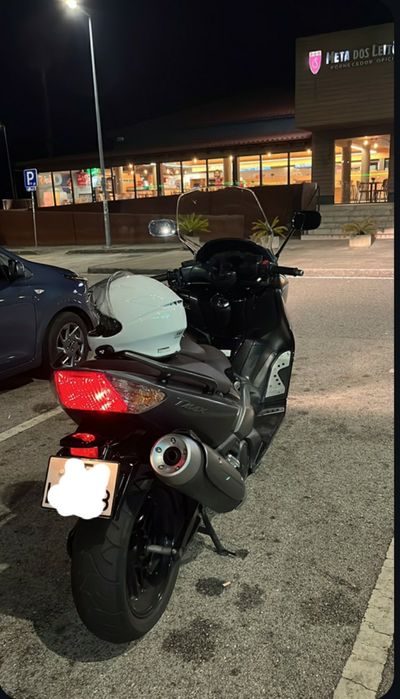 Yamaha tmax 500 como nova