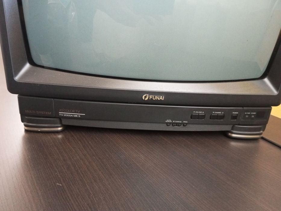 Продам Funai 20"