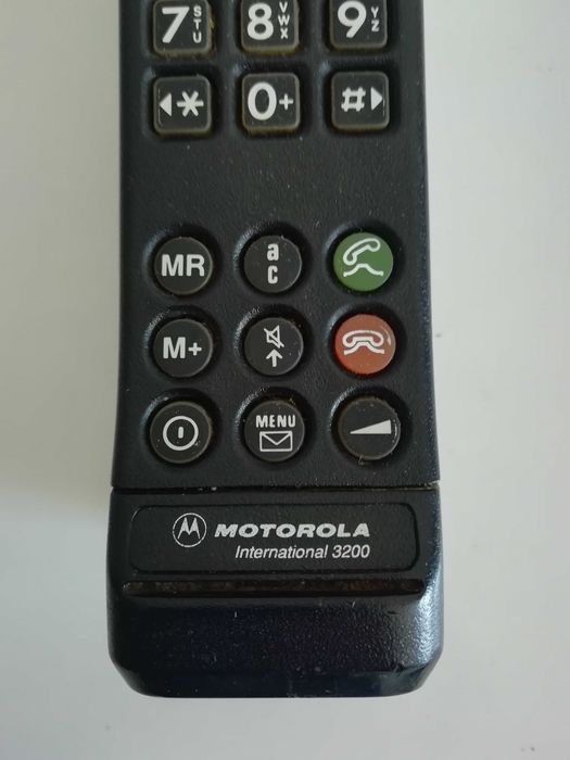 1º Telemóvel GSM Motorola International 3200