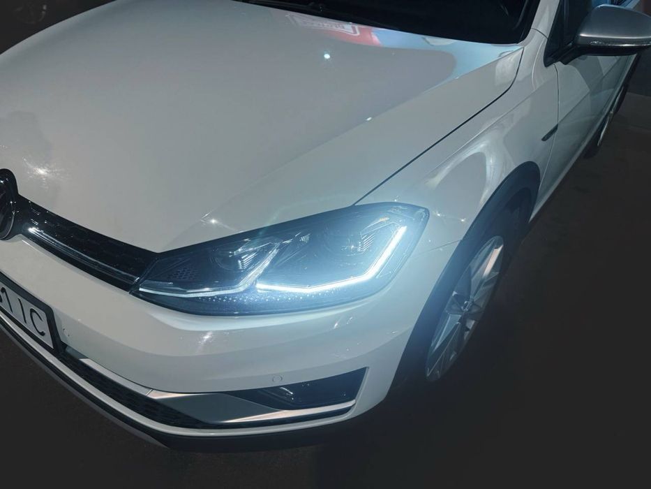 Volkswagen Golf Alltrack VW GTI GTR GTD