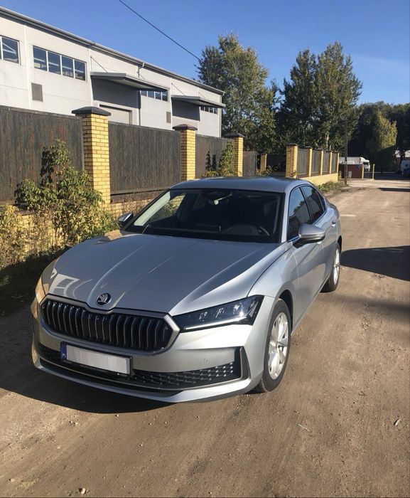 Wynajem skoda Superb, Octavia, Fabia