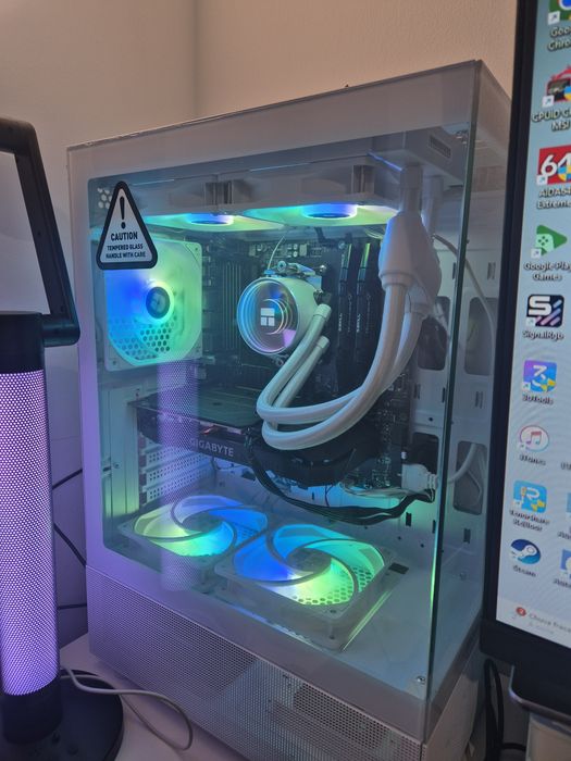 Torre gaming Ryzen 5 5600G 16GB Ram