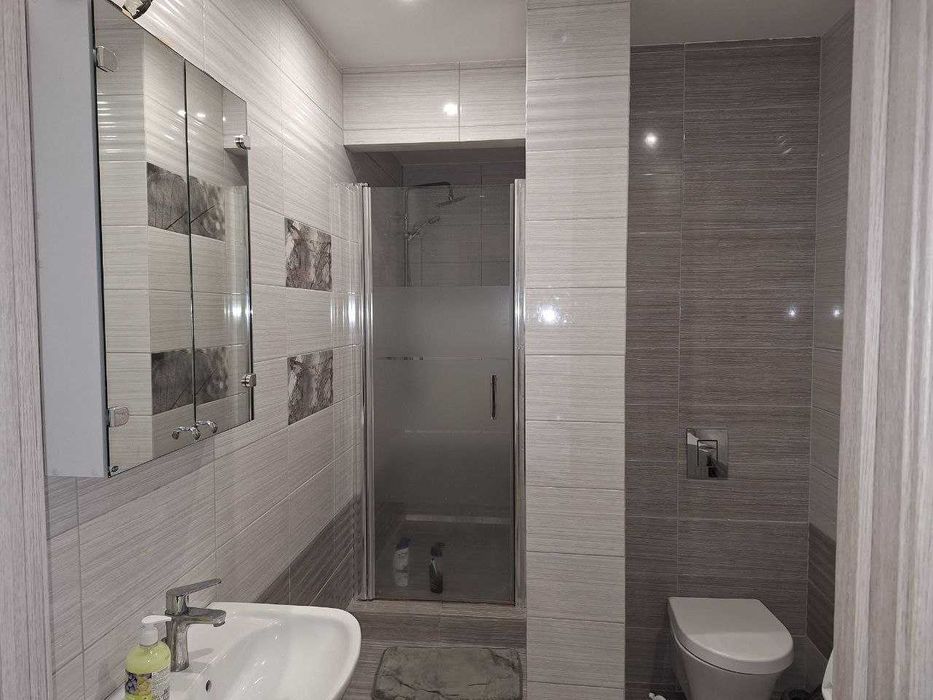 Продаж дохідної нерухомості діючий бізнес Освіти 14а 241м2 без комісії