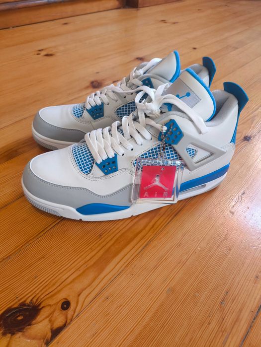 Jordan 4 military blue