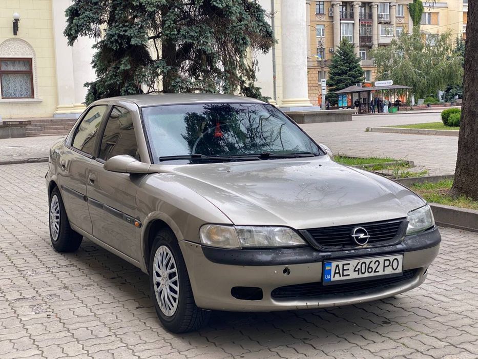 Opel Vectra 2.0 gaz-benzin