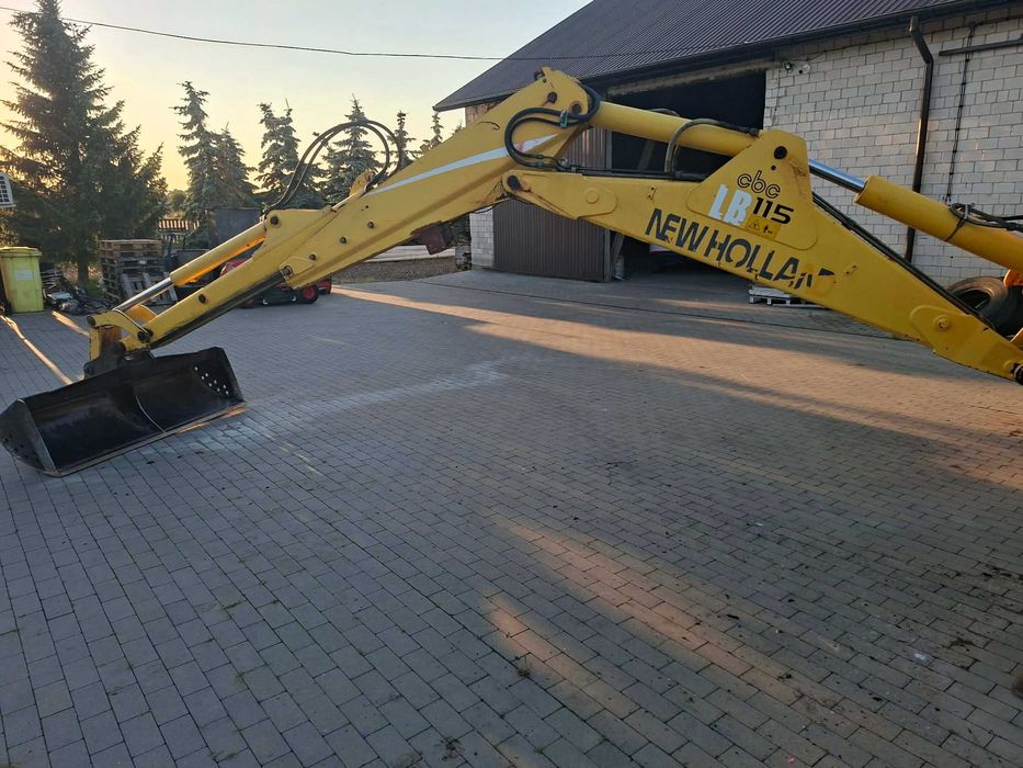Koparko ładowarka New Holland LB115