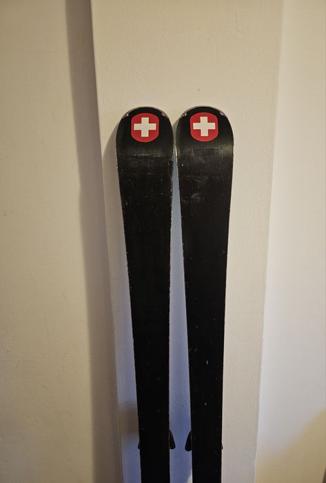 Vende-se Ski Stöckli Laser Worldcup 170cm