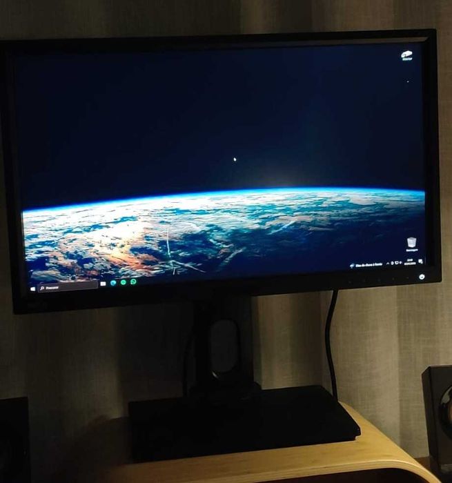 Monitor + Desktop i5 + 16GB RAM + MSI GTX1060 6GB + SSD 250GB + 1T HDD