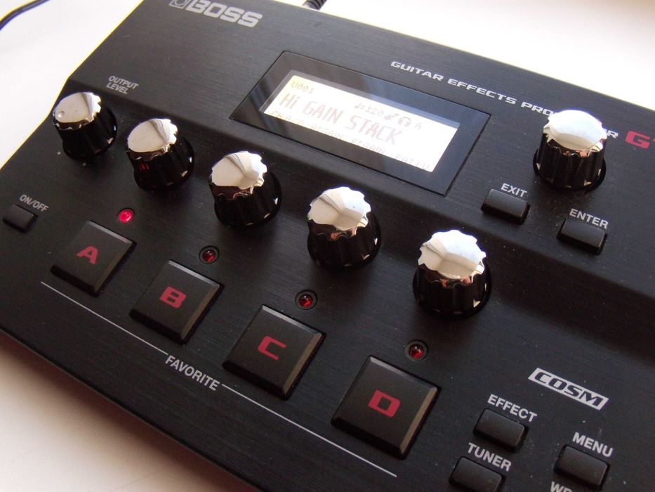 Boss GT-001/ Line6 POD X3/