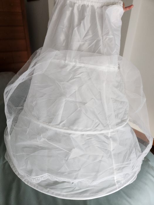 Vestido de Cerimónia Infanto-Juvenil Novo – Tulle e Cetim | 10-11 anos