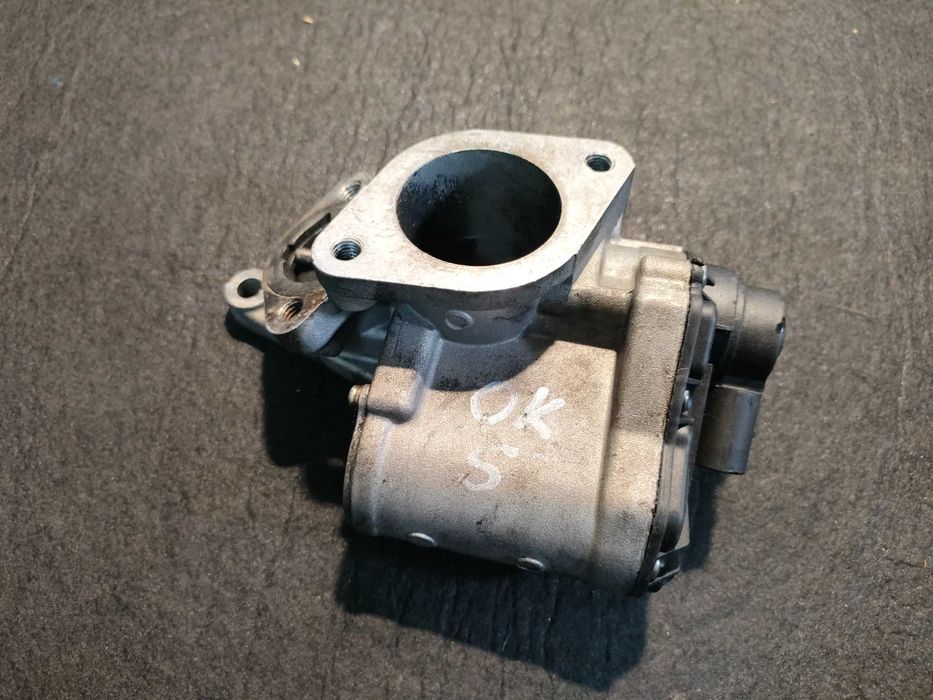 Scenic II Megane II Suzuki zawór egr 1,9 dci 130 km