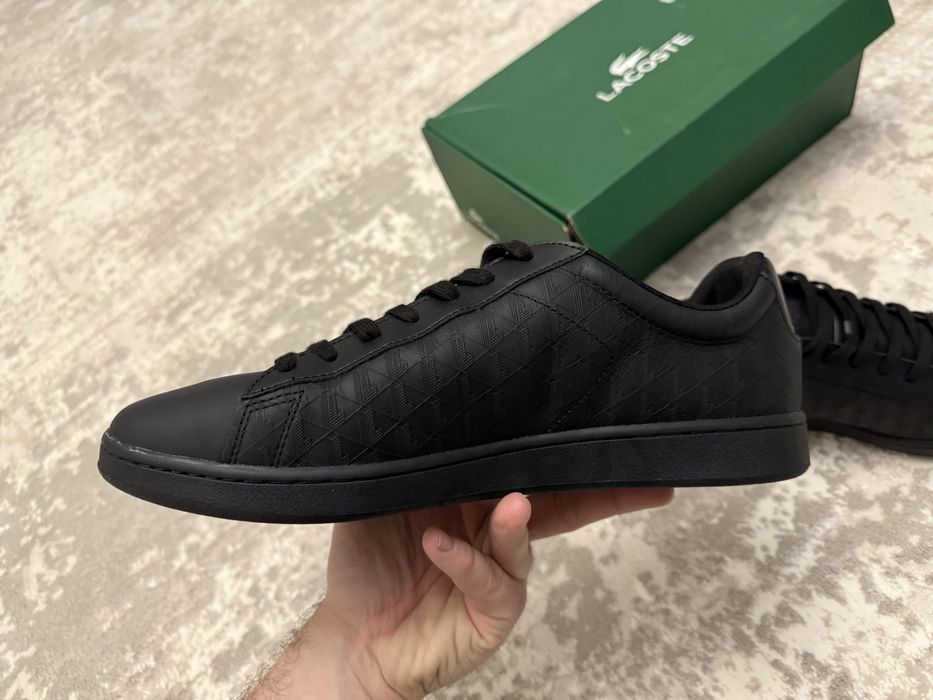 ПРОДАМ: нові оригінальні кеди Lacoste.