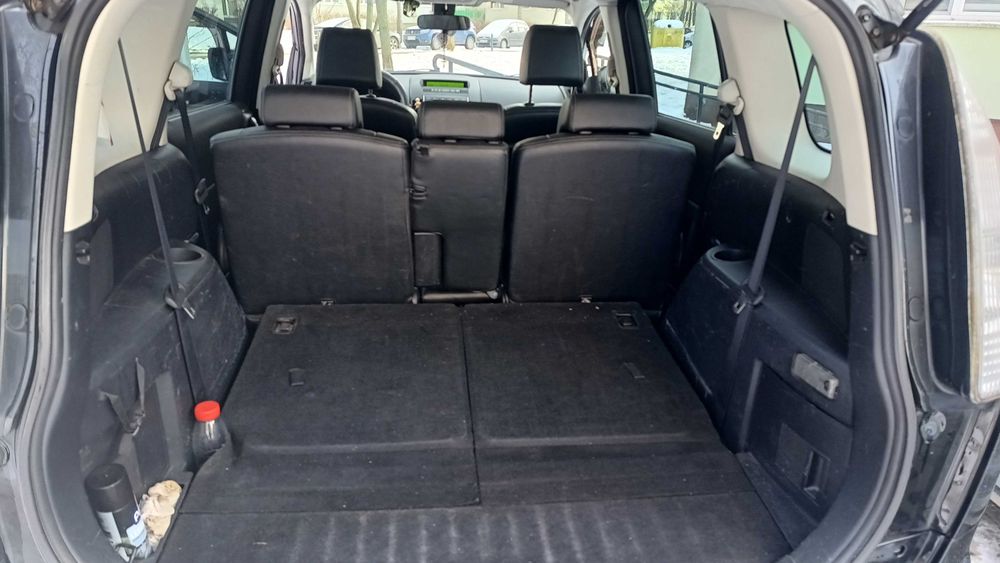 Sprzedam Mazdę 5 Eksklusiv 2.0 benzyna 146km.