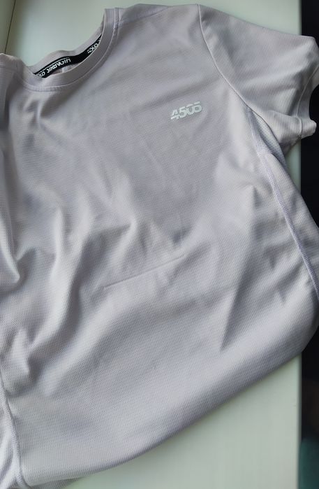 Товар від 90 до 150 гривень 
Майка puma з вшитим, фіксуючим топом - 15