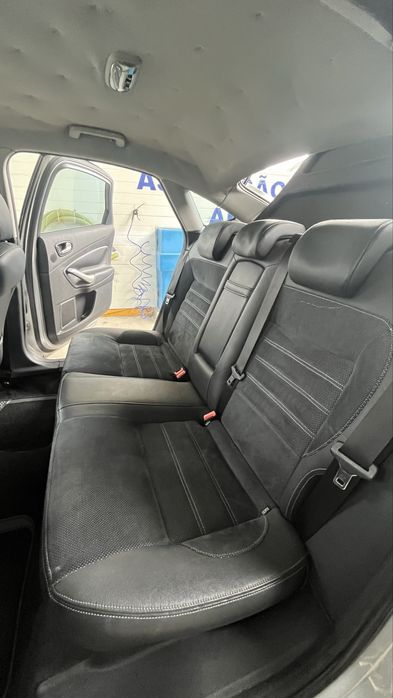Ford Mondeo Titanium  — Muito material novo —