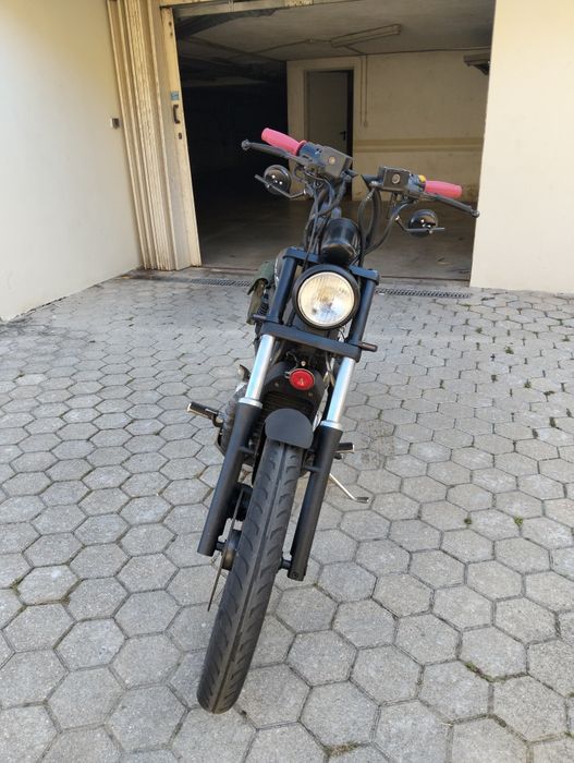 Suzuki Intruder 600