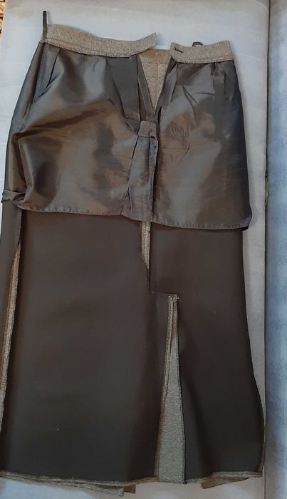 Юбка серая  новая 38р./Лаконічна спідниця міді сіра S/M