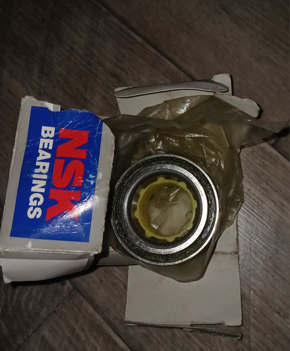 підшипник NSK з Японії