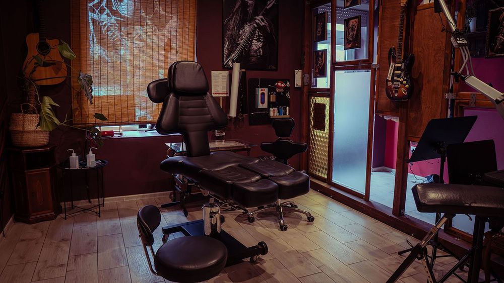 Najem stanowiska w salonie tatuażu