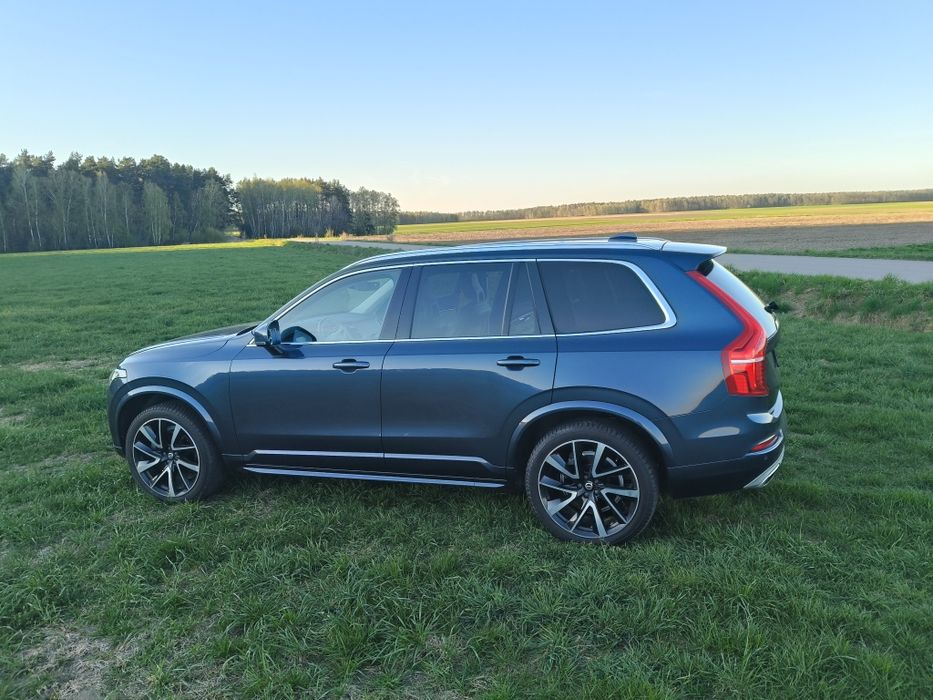 Samochód Volvo XC90