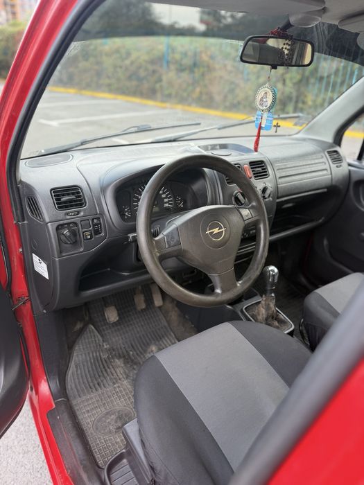 Opel AGilA 1.2d 2004