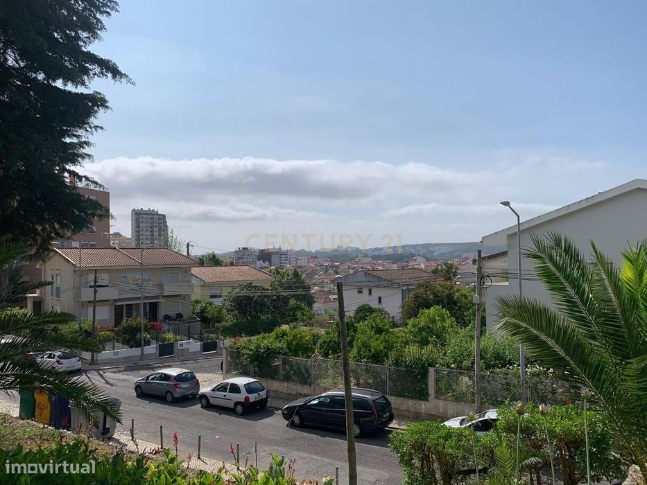 Apartamento T3 em Monte Abraão, Queluz — Massamá E Monte Abraão, Lisboa