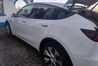 TESLA Y com Iva dedutivel