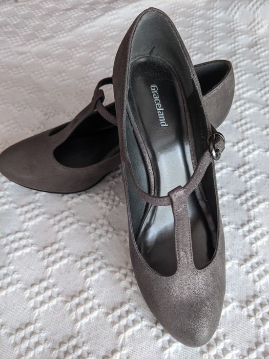 Туфлі, черевички для танців нові р 37