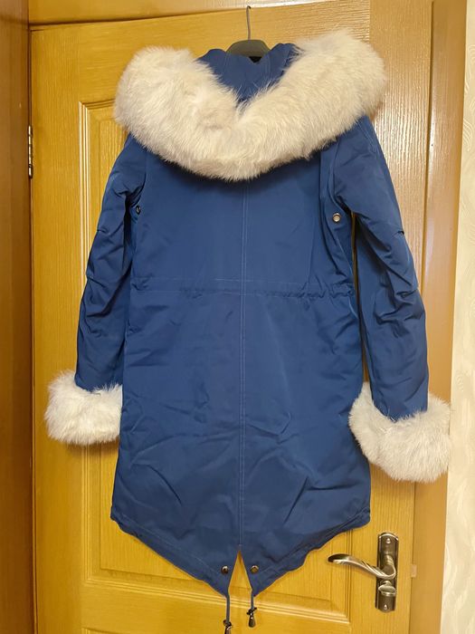 Парка натуральная женская,