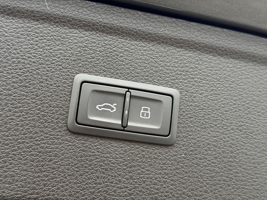 Продам Audi SQ5 2024