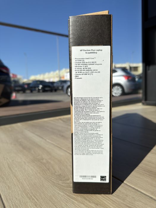 Vendo, portatil HP só com 10 meses de uso e com factura de compra Worten