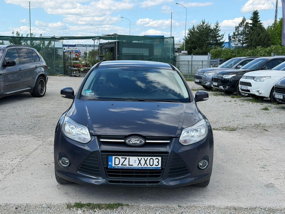 Ford Focus Mk3  1.6 Benzyna/2011 rok/Raty/Klima/isofix/Zadbany/Zamiana