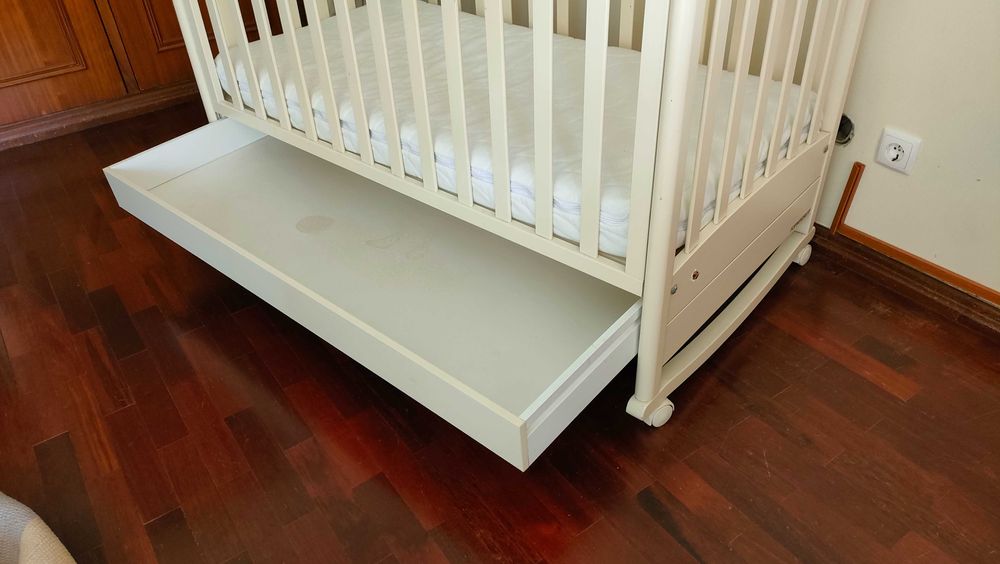 berço/cama criança