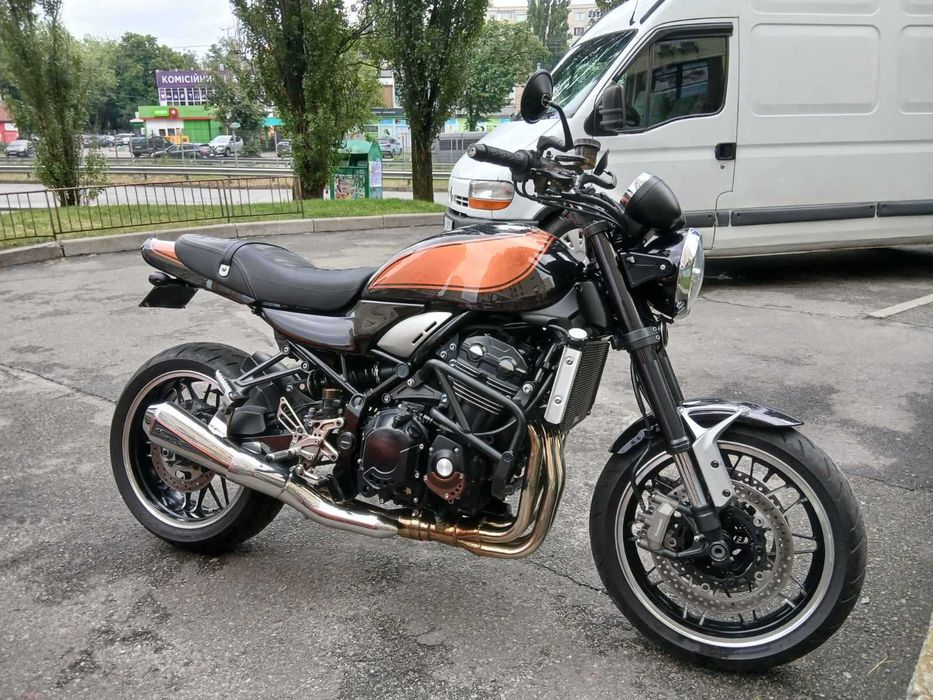 Продам мотоцикл Kawasaki Z900RS