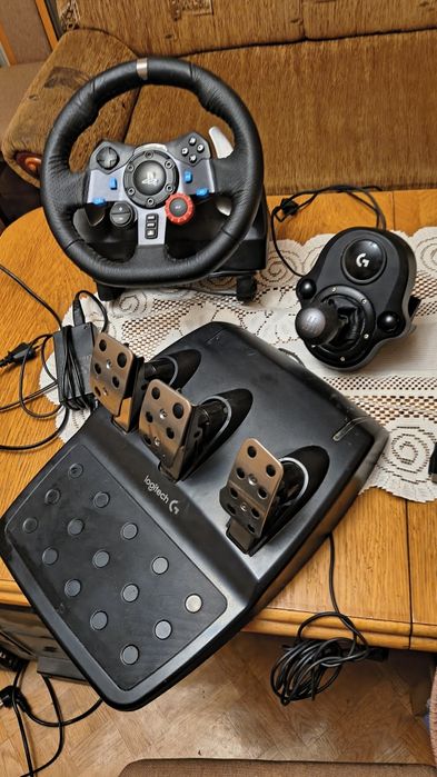 Logitech g29 z shifterem