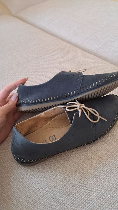 Skórzane półbuty Lasocki 39 granatowe
