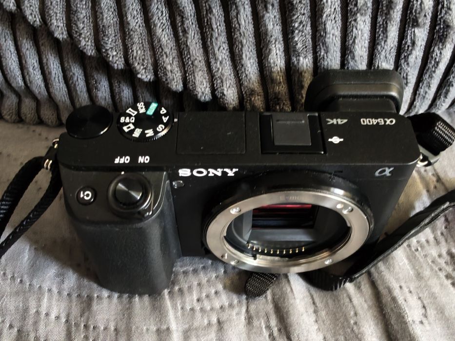 Sony Alpha 6400 plus obiektyw 55-210mm