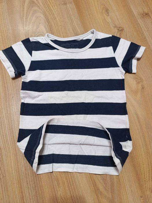 Дитяча футболка в смужку — стильна та комфортна!
