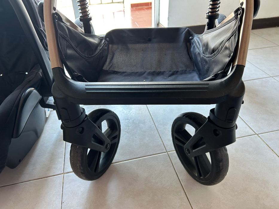 Carrinho de bebe 3 em 1