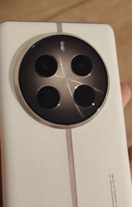 Realmi 12 pro +