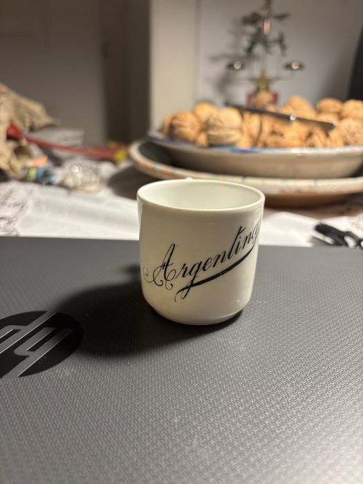 Chávena de café Vista Alegre fins sec. XIX