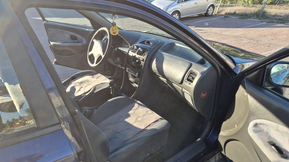 Mitsubishi Carisma