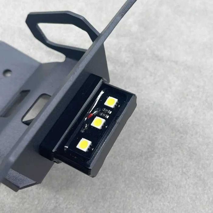 Suporte de Matrícula com Luz LED para Kawasaki Z1000SX de 2020 a 2021