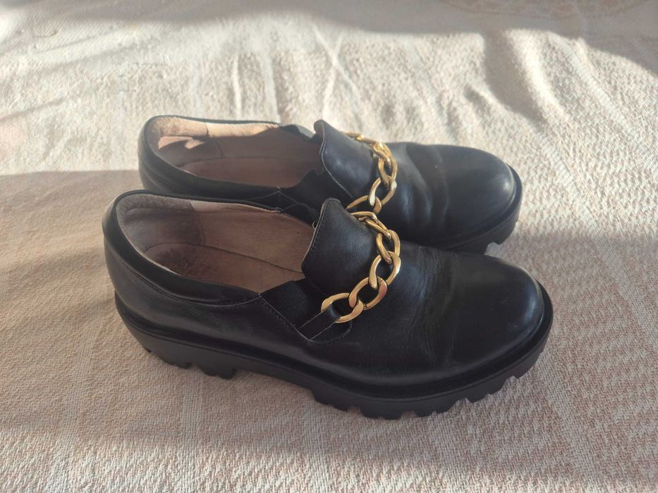 кожа боти 38 р до школи