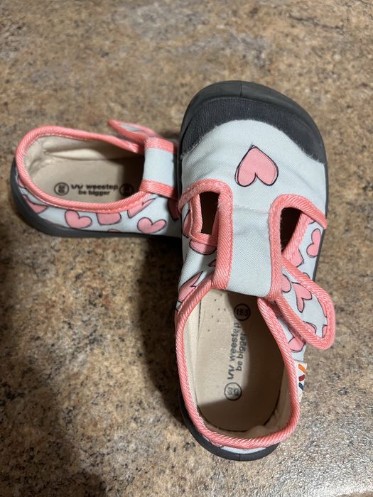 Продам дитячі тапочки у садочок /дім Weestep 30 розмір
