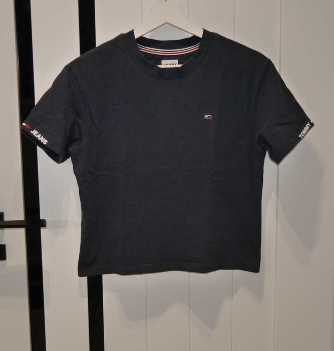 Tommy Hilfiger świetna krótsza koszulka logo 34 XS